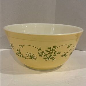 EUC Vintage Pyrex Shenandoah 1.5L Nesting Bowl 402